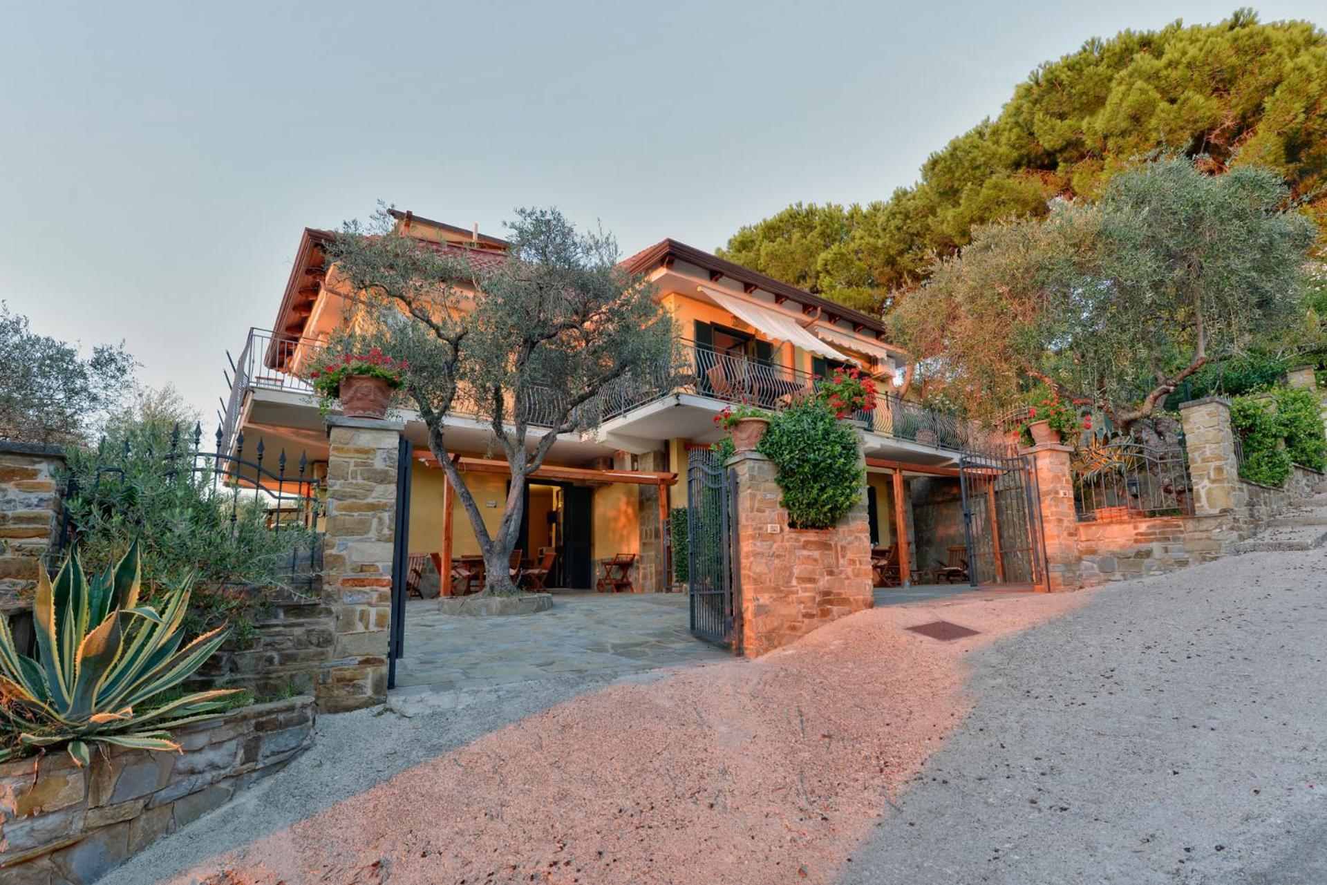 סנטה מריה די קסטלבאטה Villa Elaia מראה חיצוני תמונה