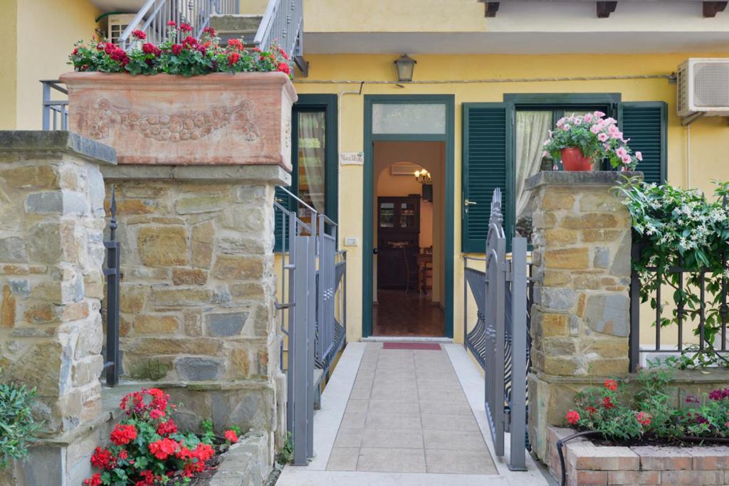 סנטה מריה די קסטלבאטה Villa Elaia מראה חיצוני תמונה